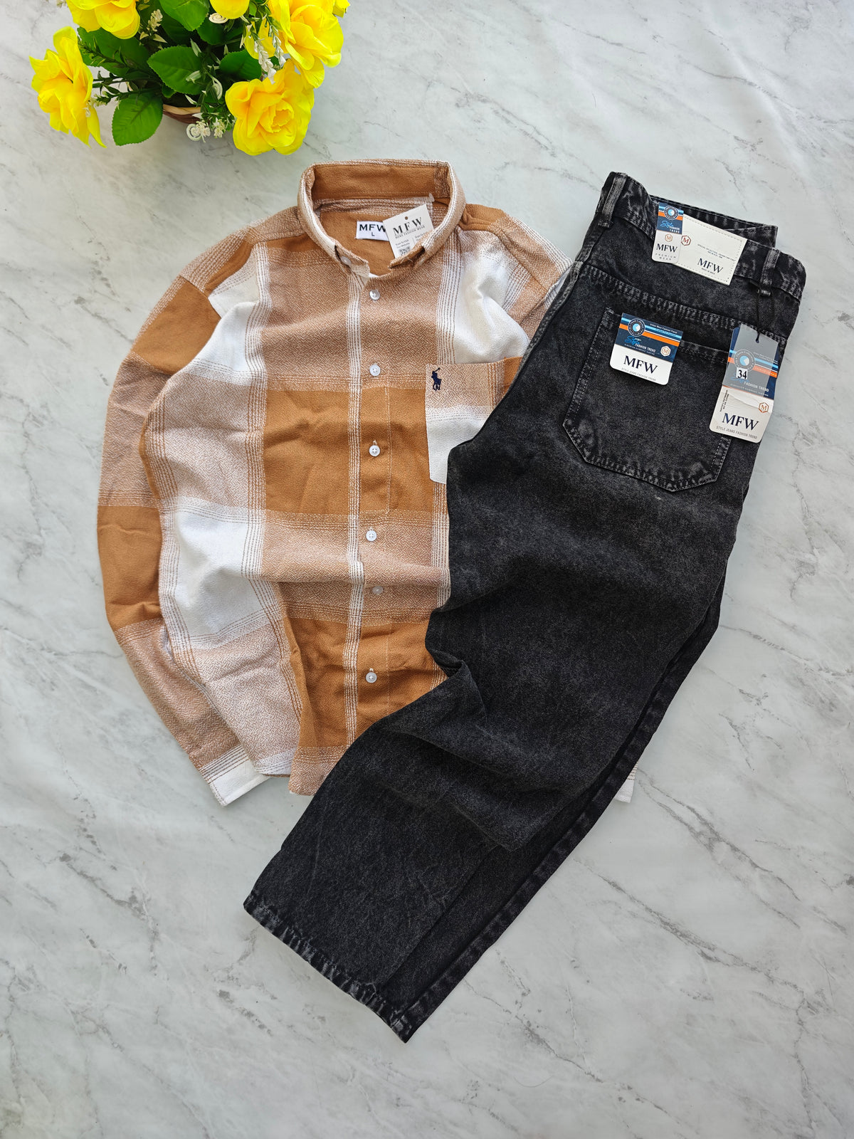 2 in 1 Combo MFW viral checked shirts + mom fit jeans pant buy @600 rs only