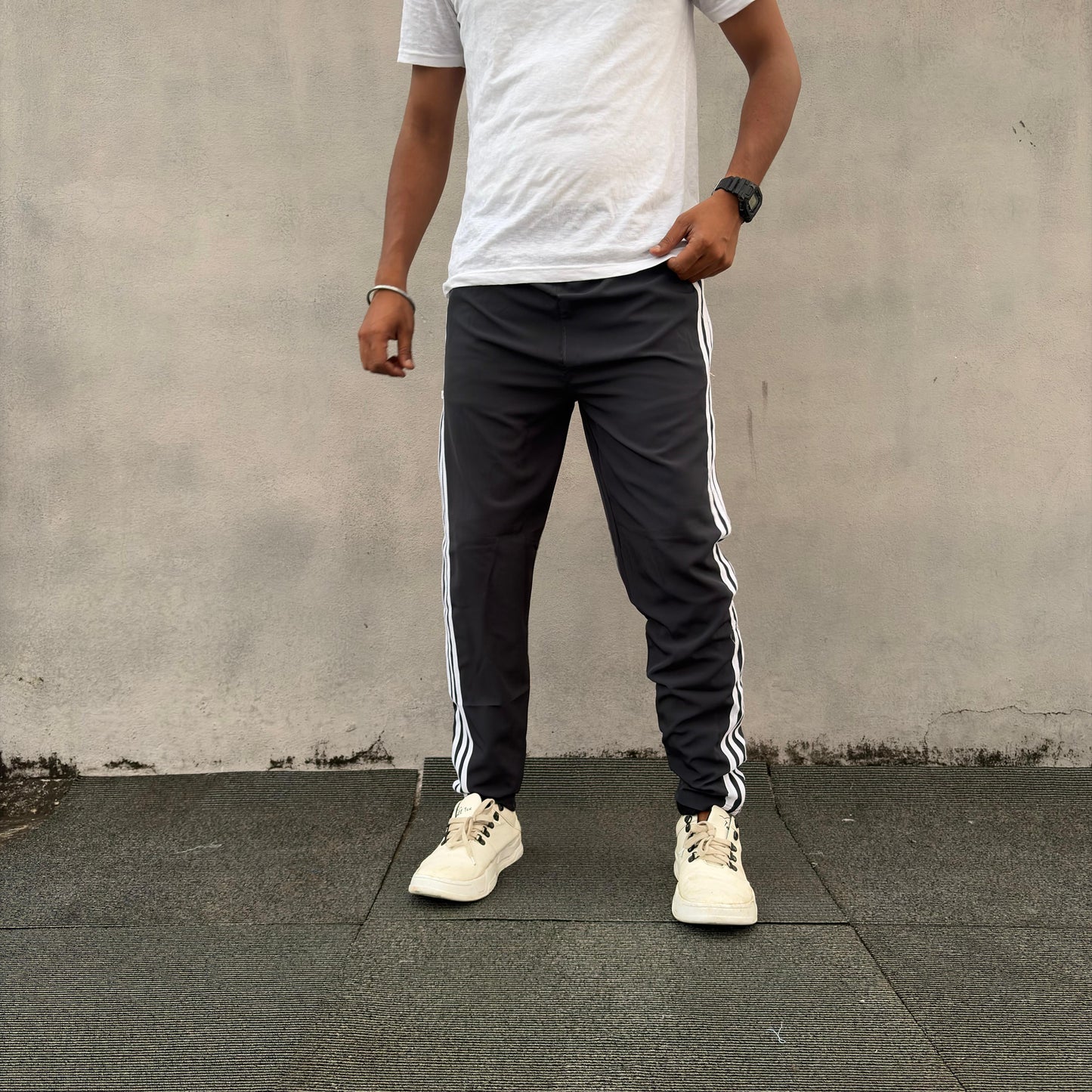 NS 3 Line paper track pants buy 3 pcs @499 (grey normal fit)