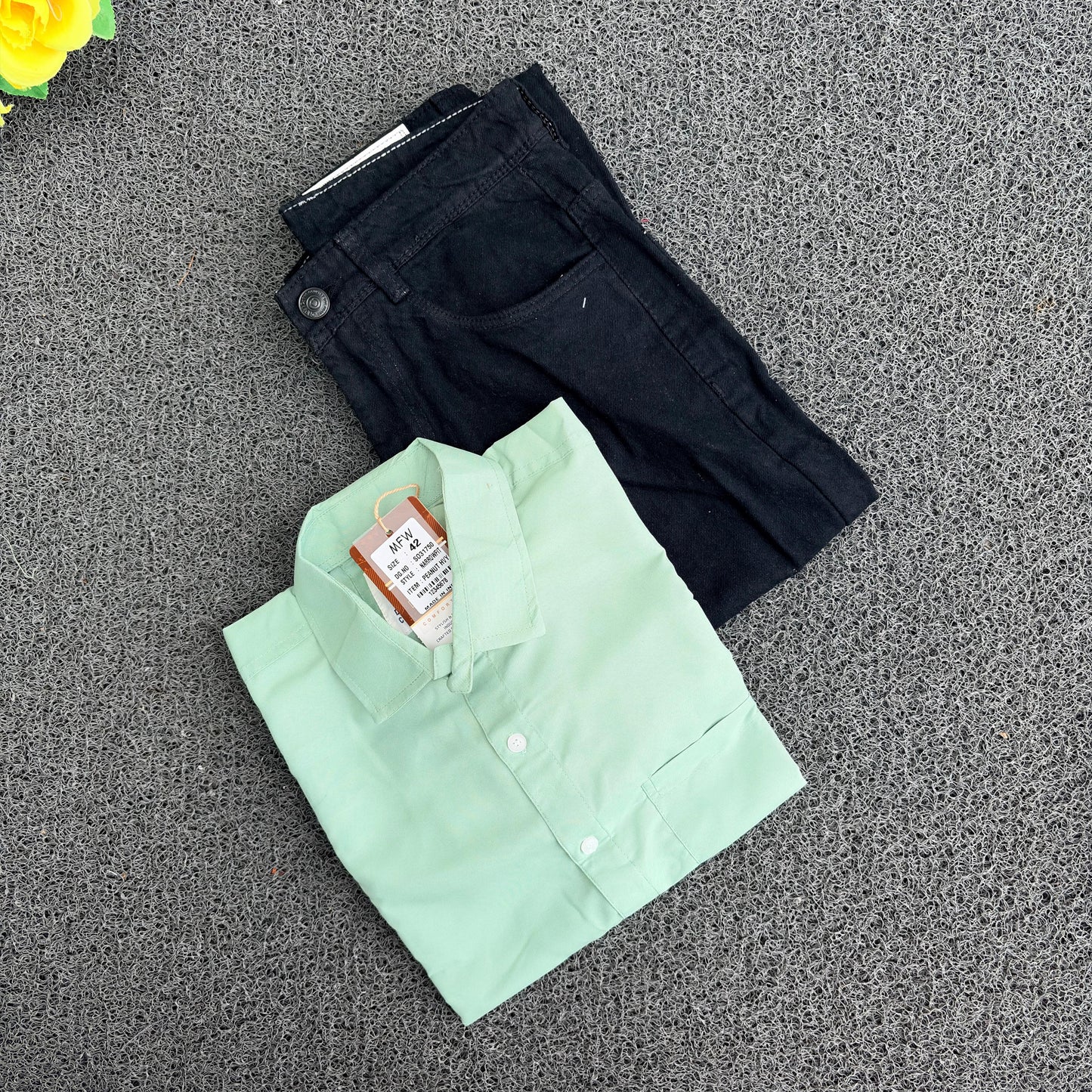 2 in 1 Combo Big size plain formal shirts + Mom fit jeans @600