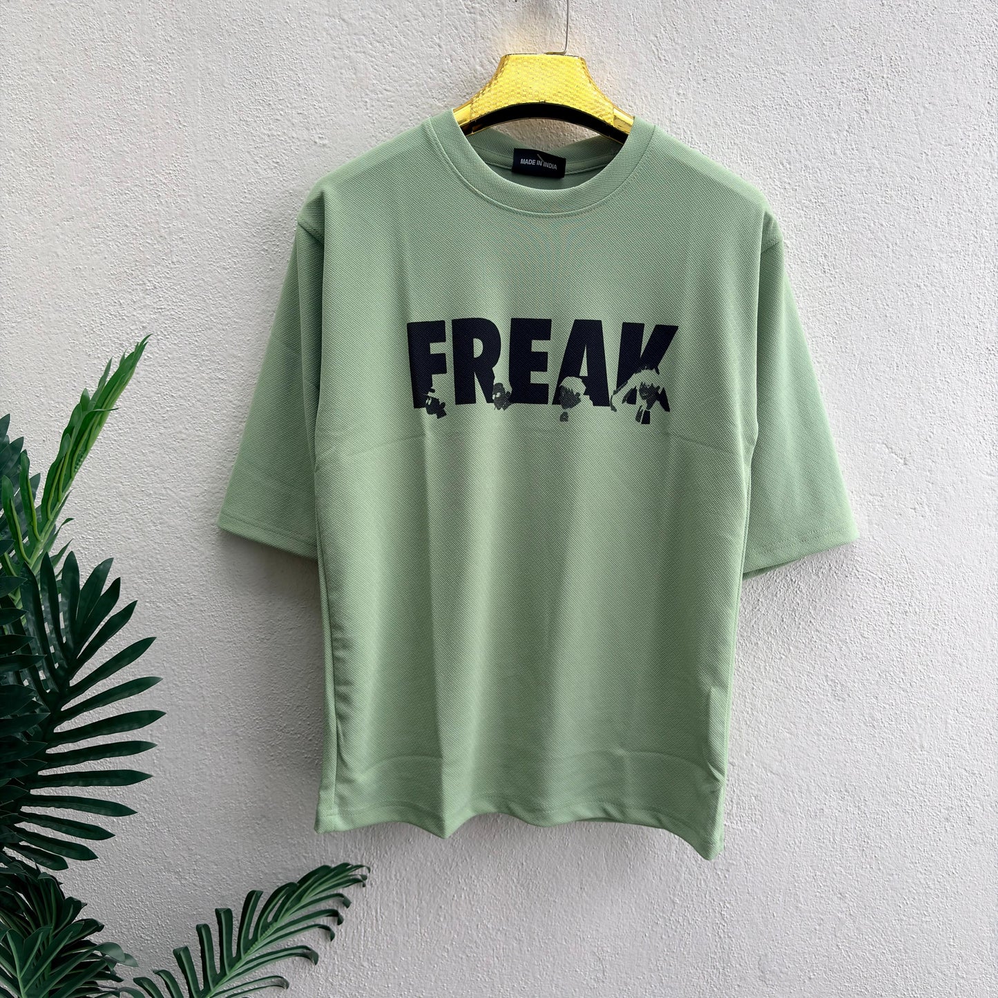 Freak design Round neck Front and back Printed droup shoulder Tshirt 1 pc @199 and 3 pcs @ 499