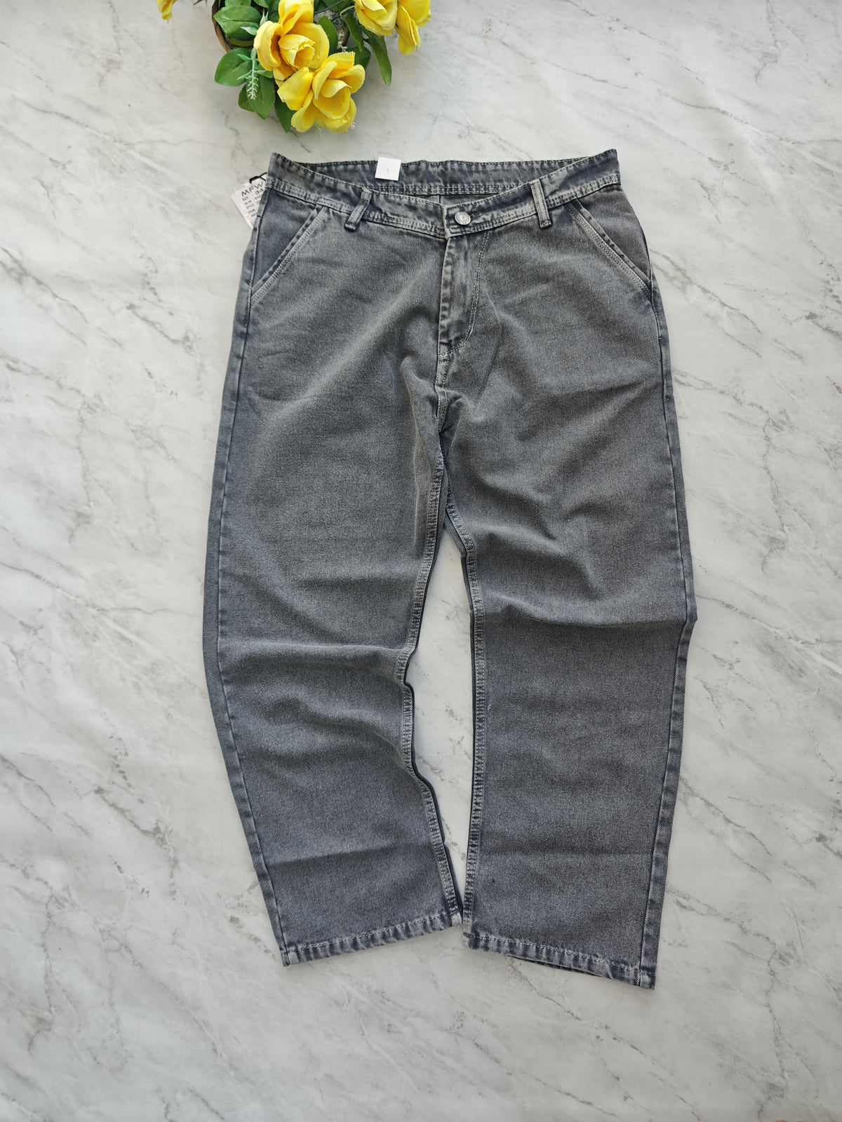 MFW Semi baggy jeans pants buy @450 rs only