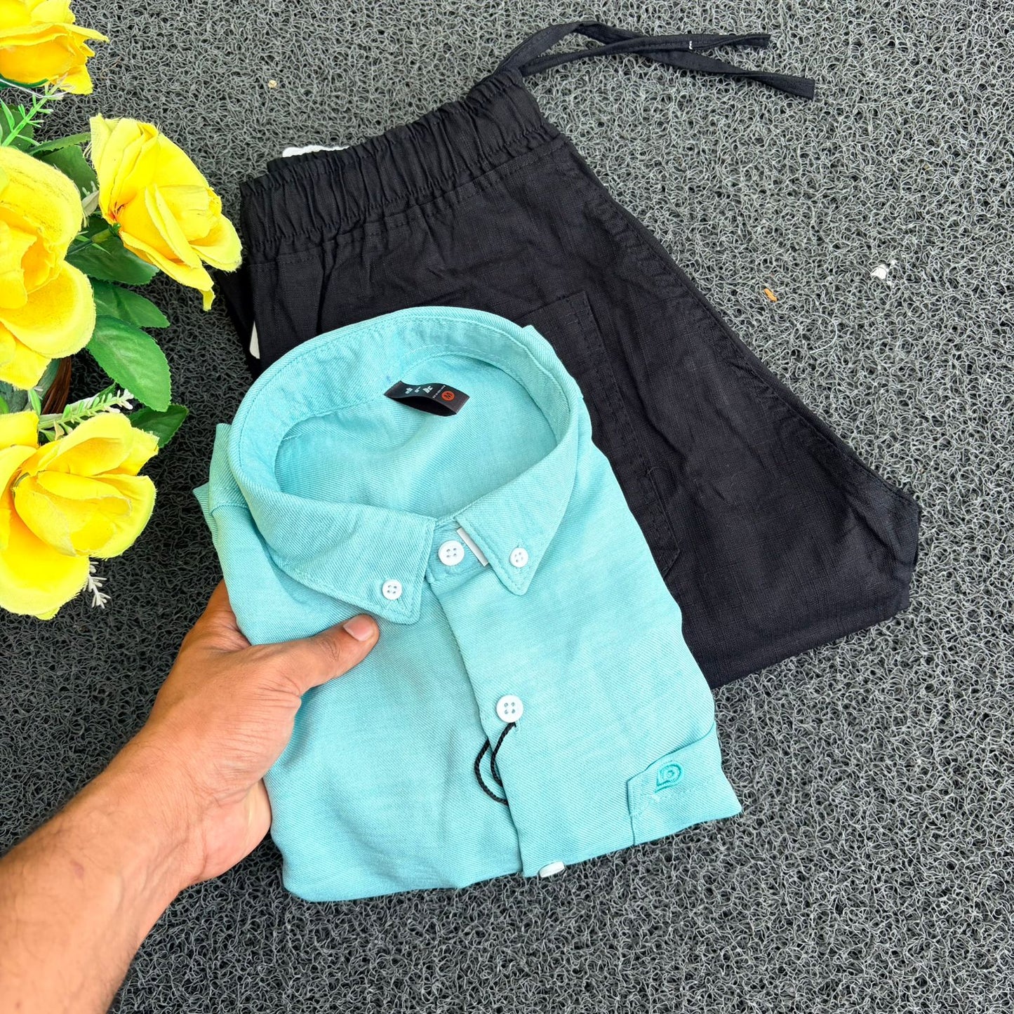 2 in 1 combo Old money lenin shirts + Lenin pants combo buy @600 only(Pista green + Black)