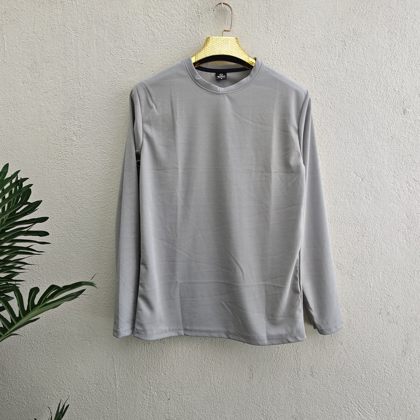 Mfw Full sleeve back printed Tshirt 1 pc @199 and 3 pcs @ 499