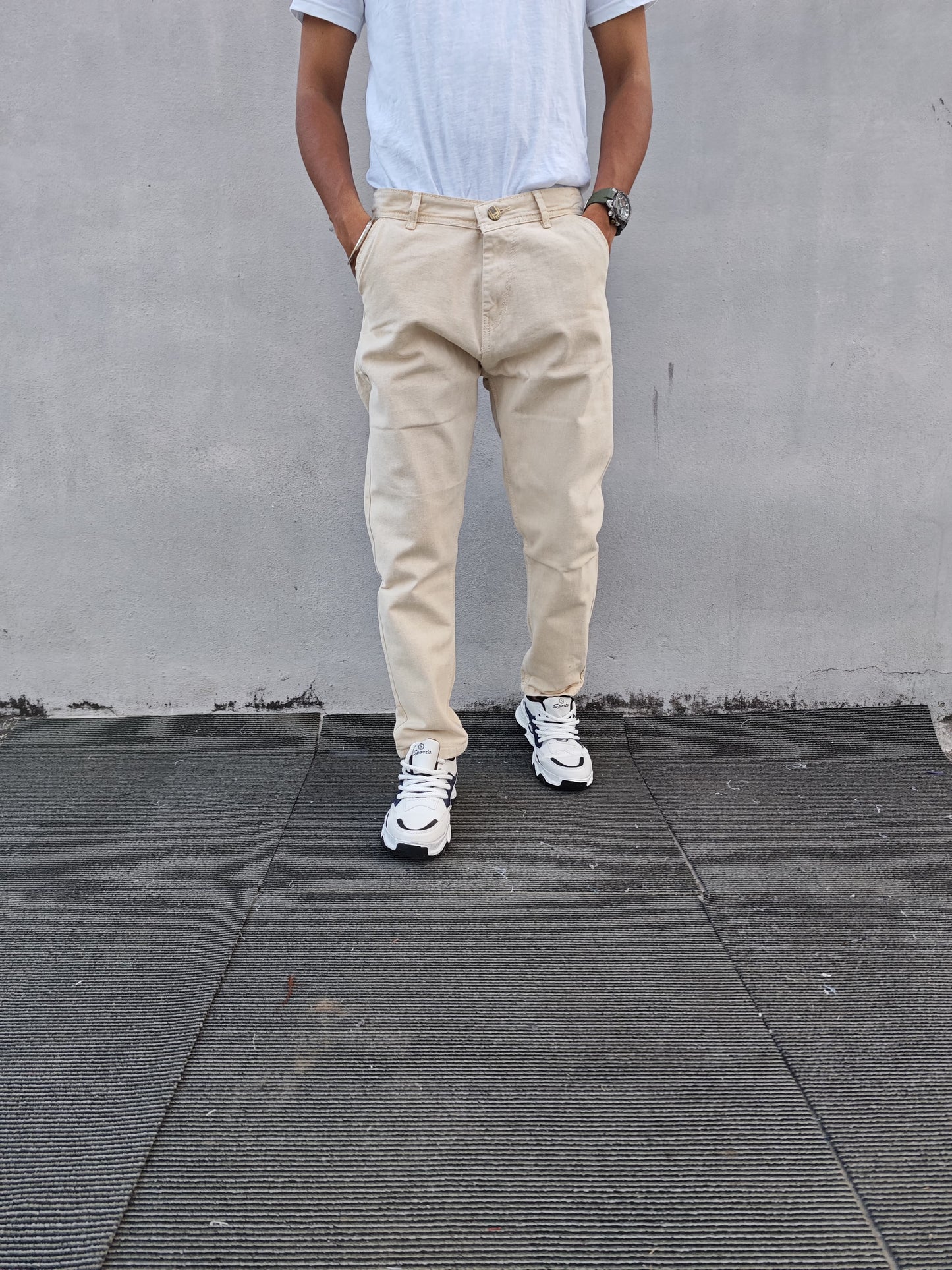 Mfw side pocket mom fit jeans buy @450 rs only