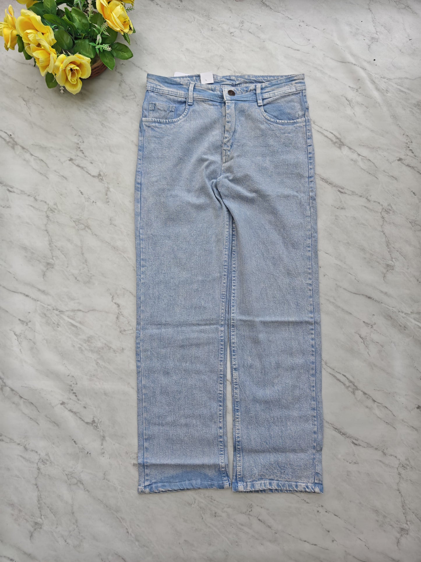 MFW Semi Baggy jeans pants buy@350 rs only