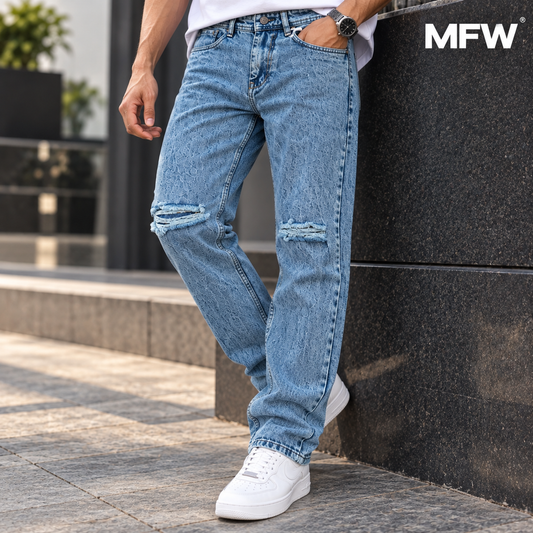 Men's Knee torn mom fit jeans pant buy @450 rs only