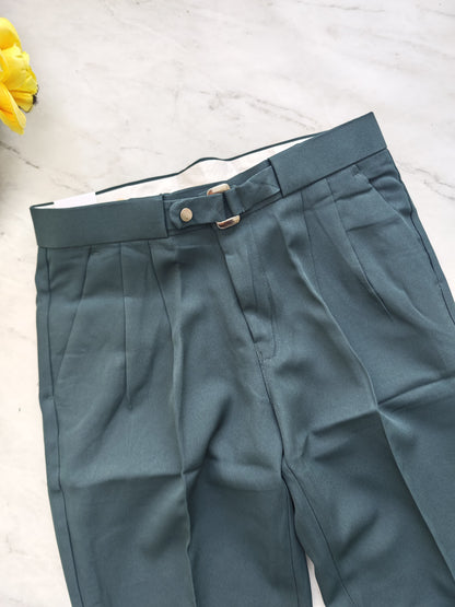 (GM 4 New)Premium quality Korean gurkha polo fit pants buy @450 rs only[Peacock green]