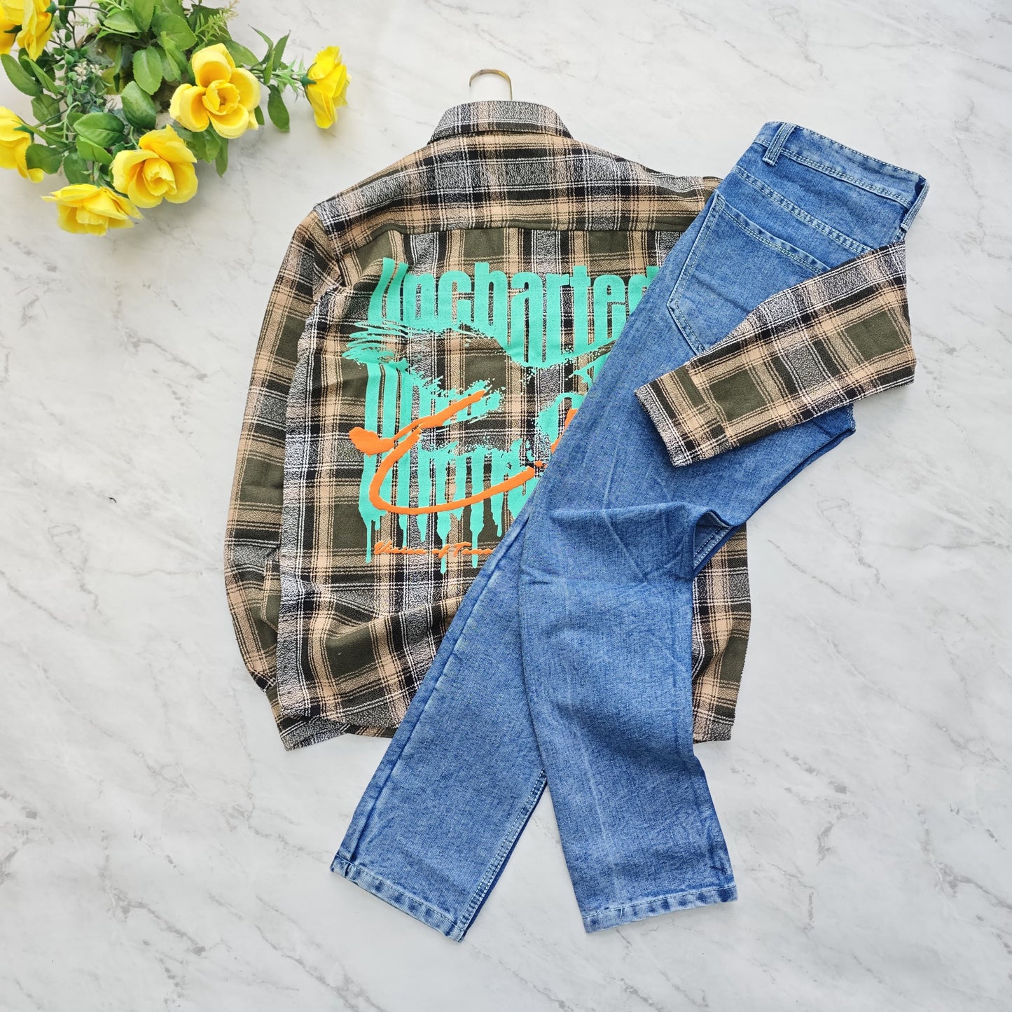 2 in 1 combo mfw back printed shirts+plain momfit jeans pant combo buy @600 rs only