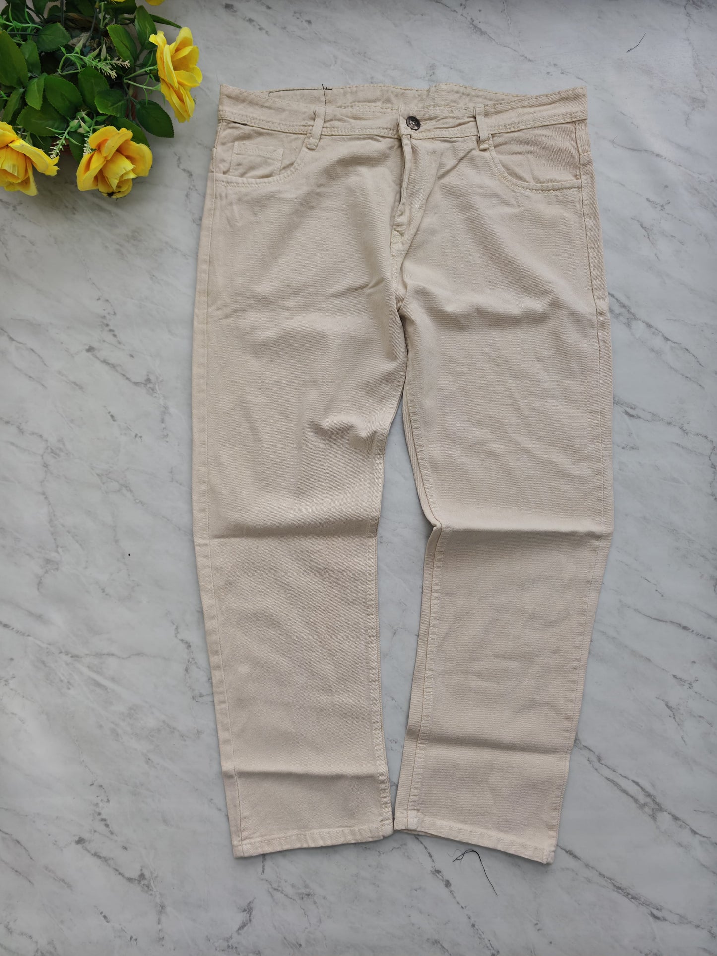 Big size Men's mom fit jeans pant buy @450 rs only