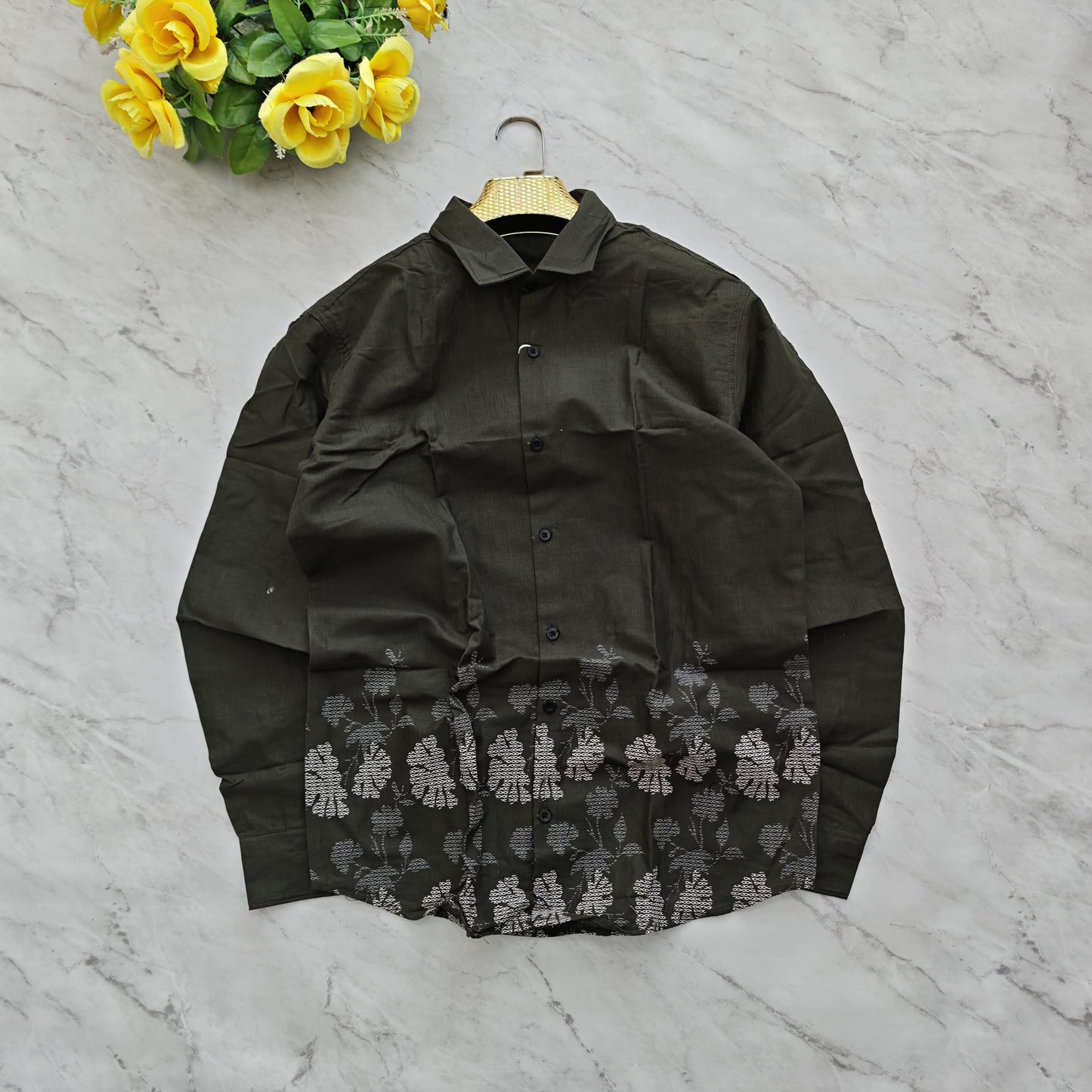 (D1)Men's Full sleeve lenin bottom printed shirts buy @300 rs only (Green)