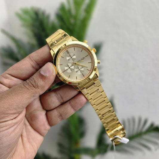 Mens most trendy Gold  strap watches @200