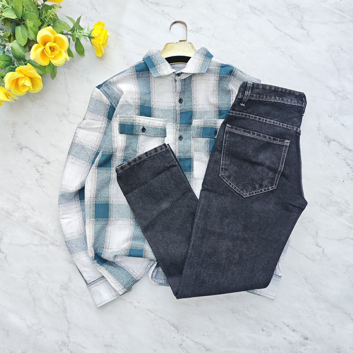 2 in 1 combo mfw back printed shirts+plain momfit jeans pant combo buy @600 rs only