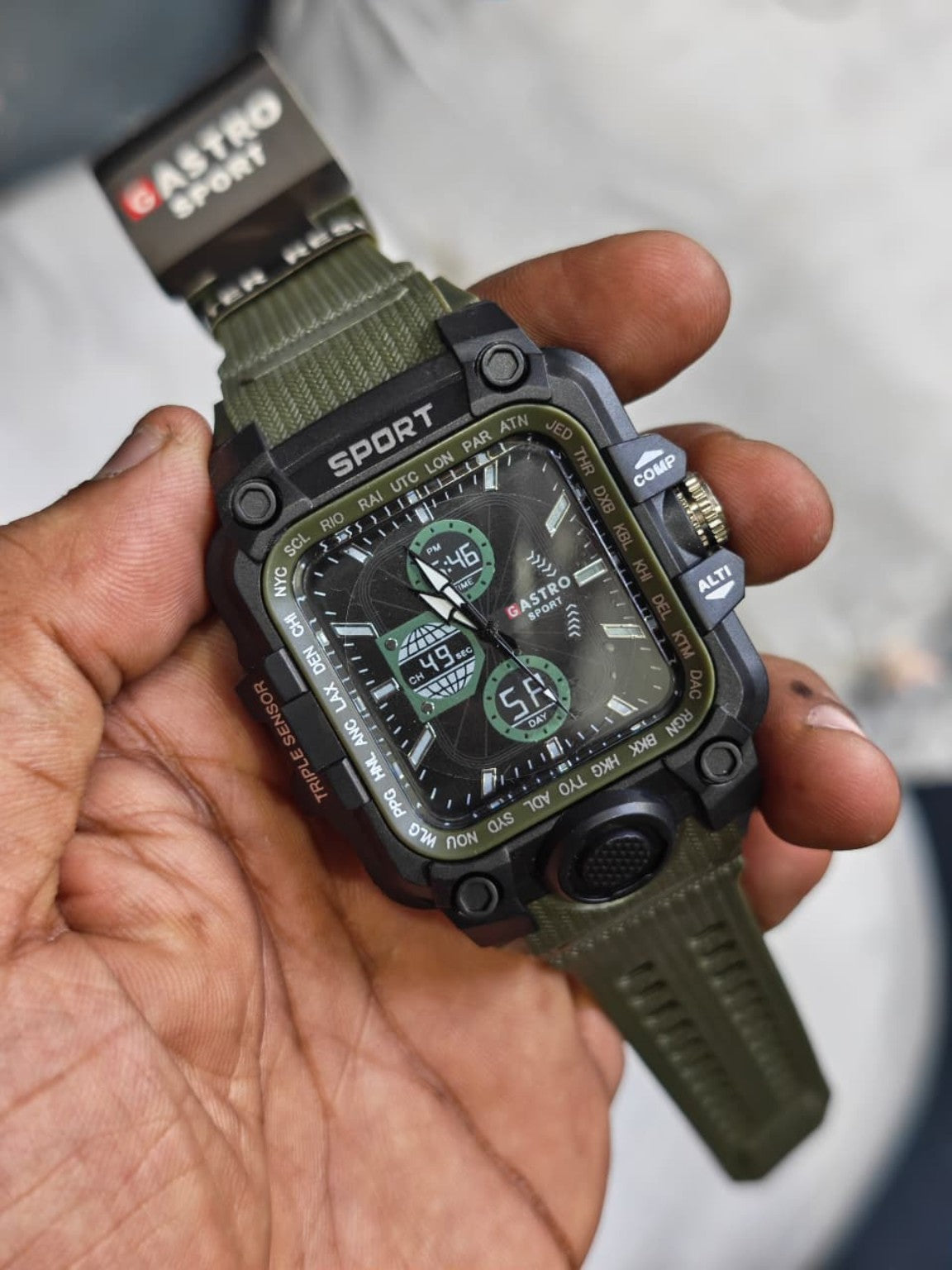 MFW Rugged Sporty Style Analog Watches Buy @150rs (Green)