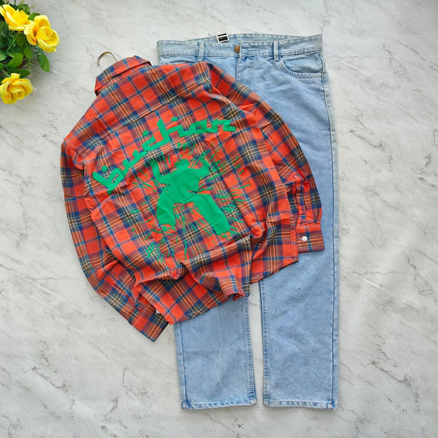 2 in 1 combo double pocket back printed shirts + plain mom fit jeans pant combo buy 550 rs only