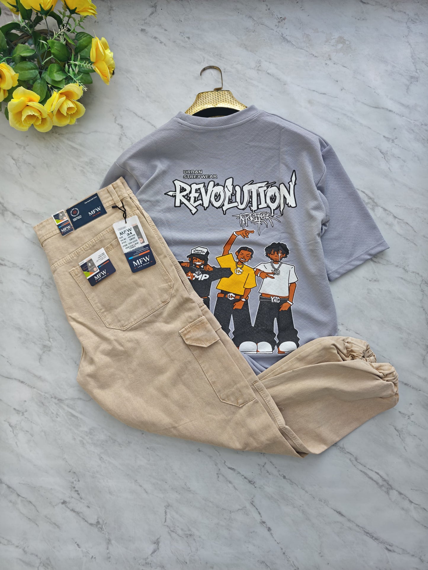 2 in 1 combo drop shoulder tshirt + denim joggers buy @600 rs only