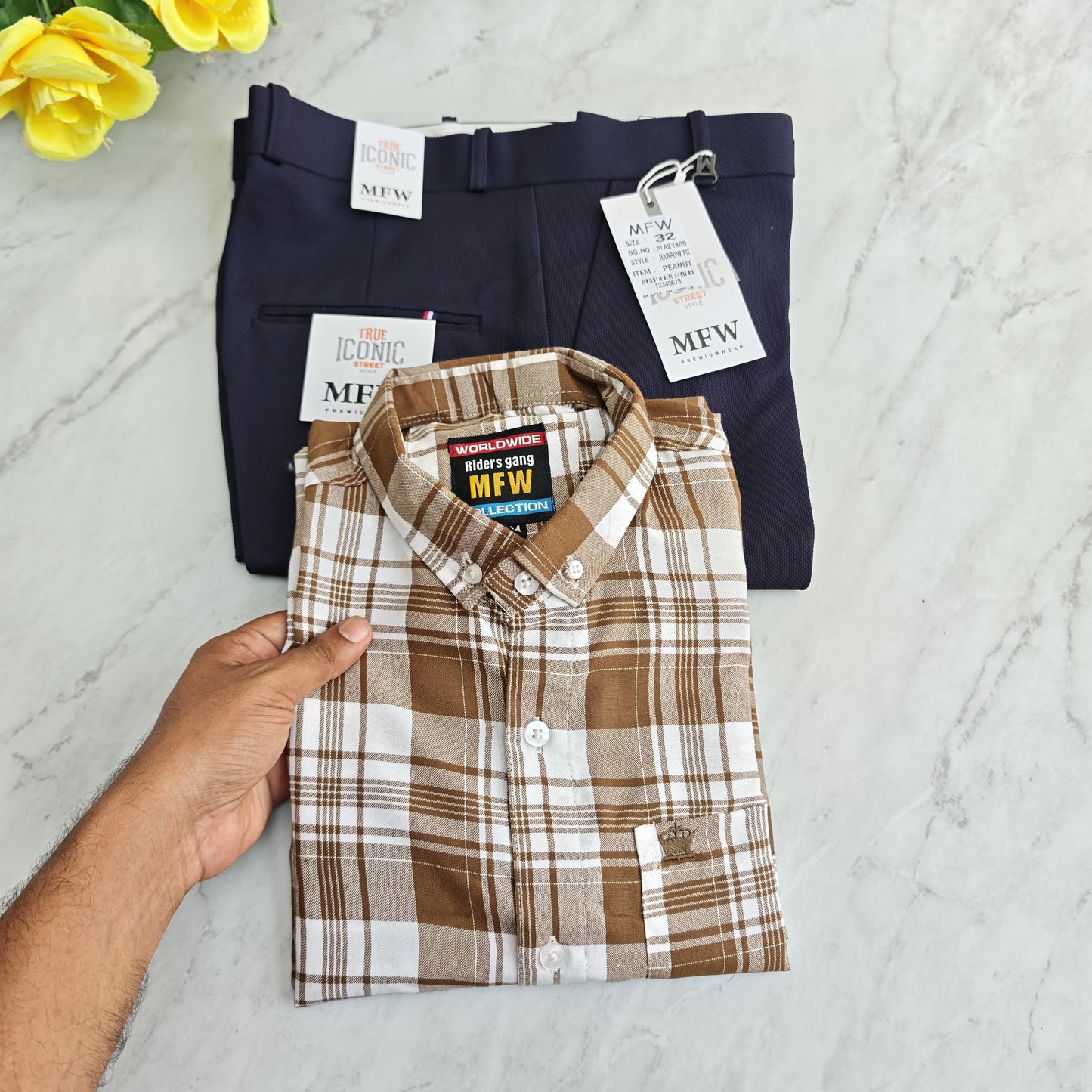 2 in 1 combo oxford checked shirts +penut fabric polo fit pants combo buy @550 rs only