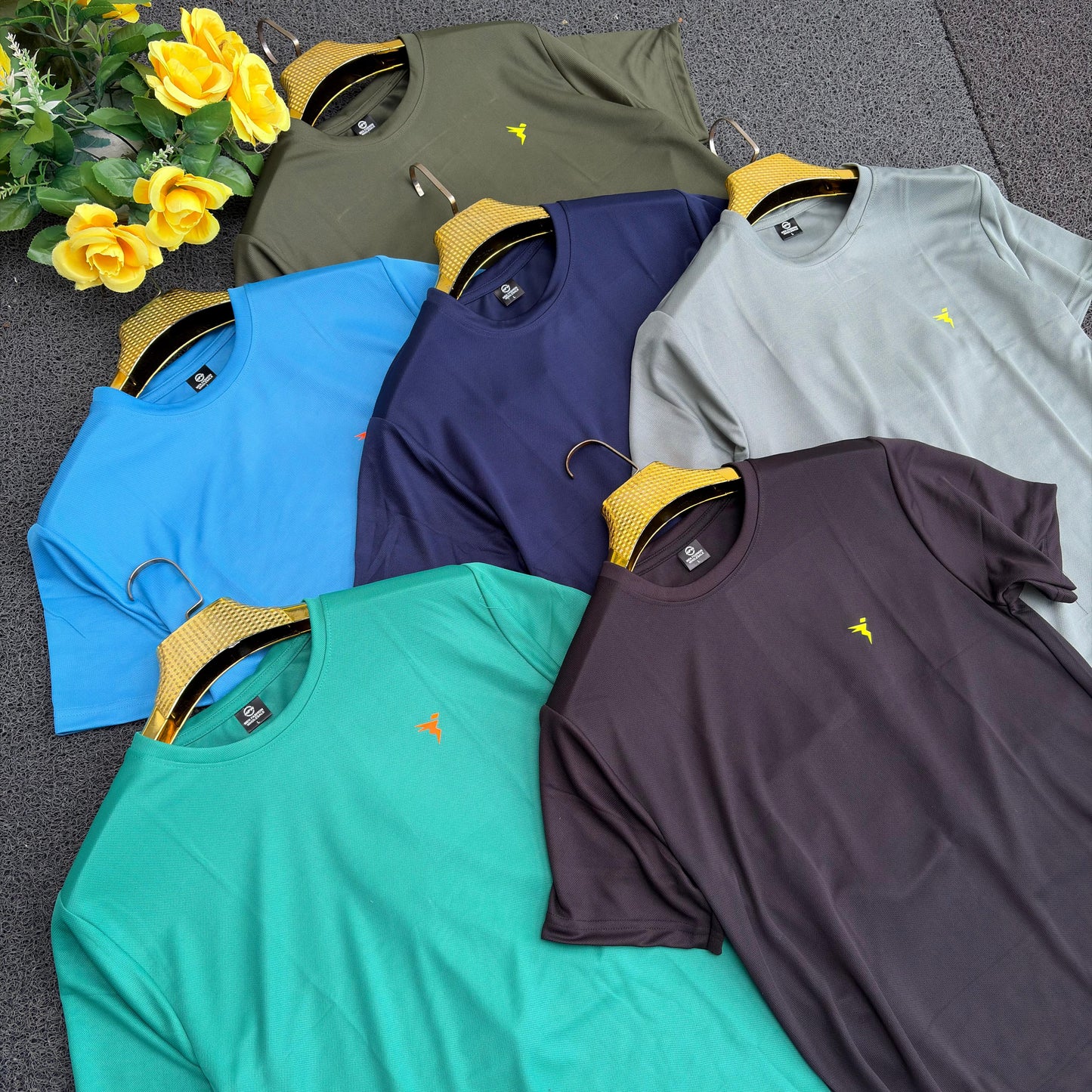 5 in 1 combo Buy 5 pcs Dry fit tshirts combo @499 only