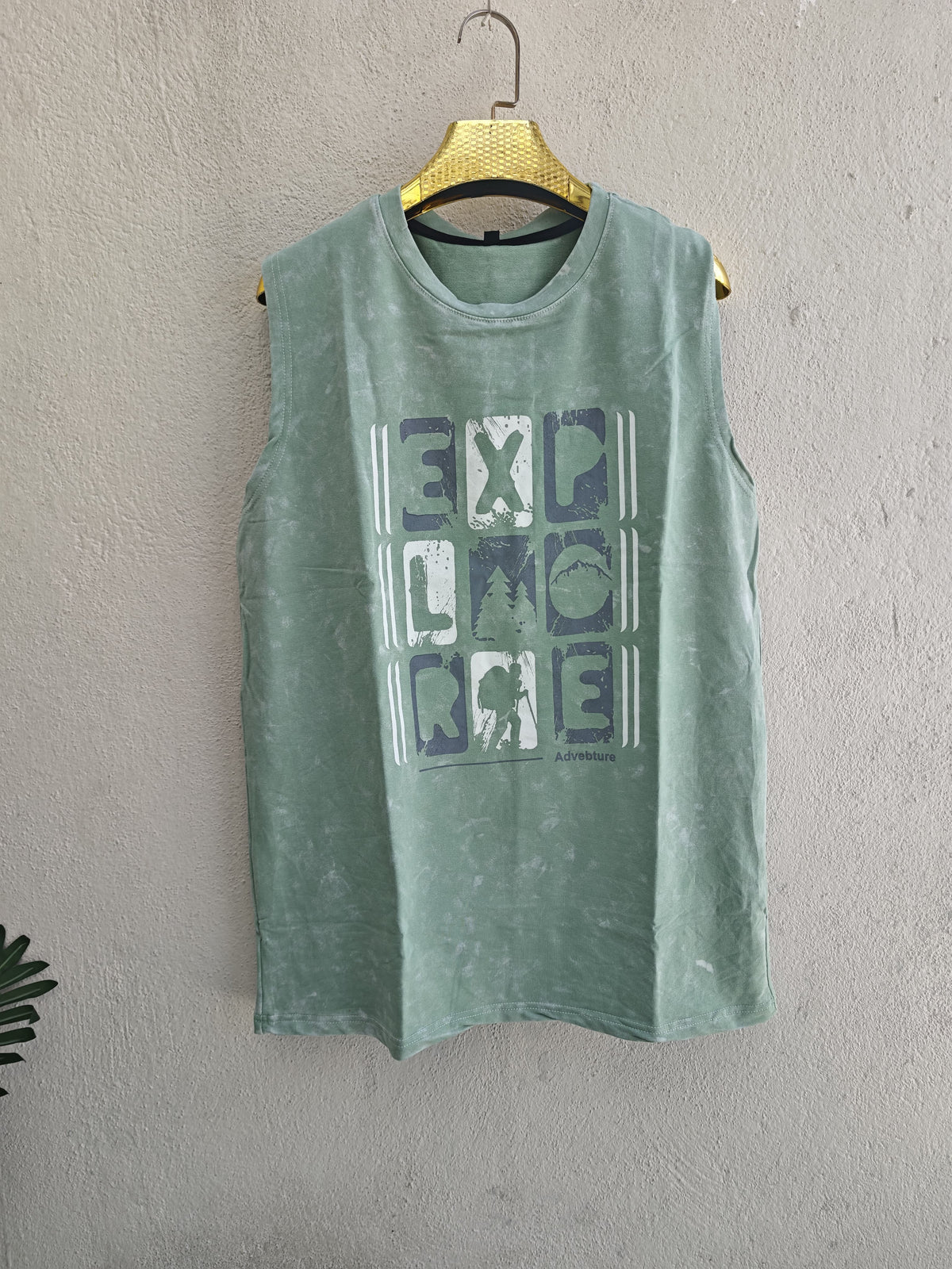 Random design Acid wash Tank top sleeveless tshirt buy @150 rs only