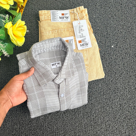 2 in 1 Combo korean weaving shirts + 6 pocket mom fit jeans buy @600 rs only