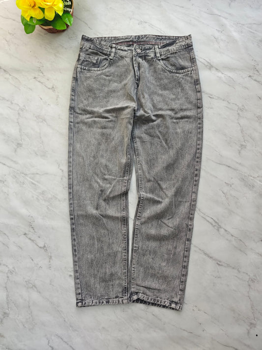 MFW plain mom fit jeans pant single pcs @350 and Buy 3 pc combo @999[New]