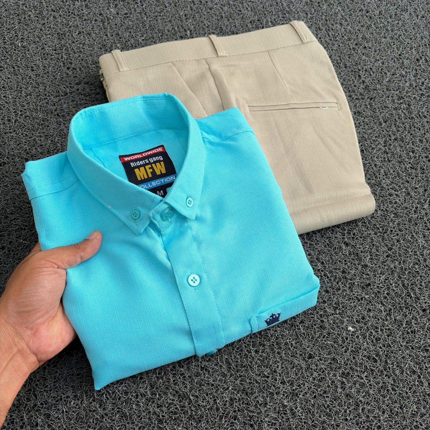 2 in 1 Combo Old money type Lenin Shirts + Lenin polo fit pant buy @ combo @600