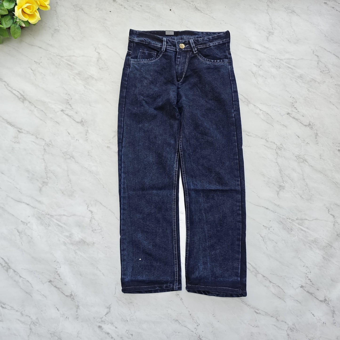 Men's Straight fit jeans pant buy @350 rs only(Dark blue )