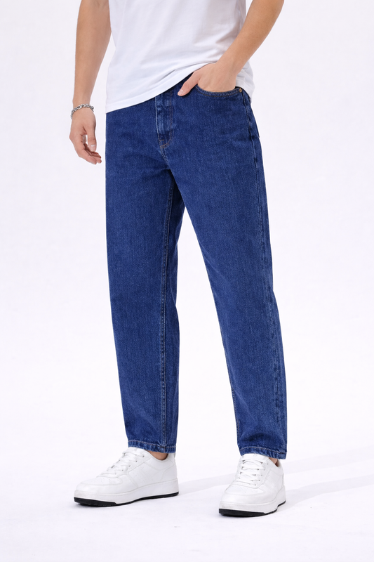 Plain mom fit jeans buy @450 rs only (Dark blue colour)