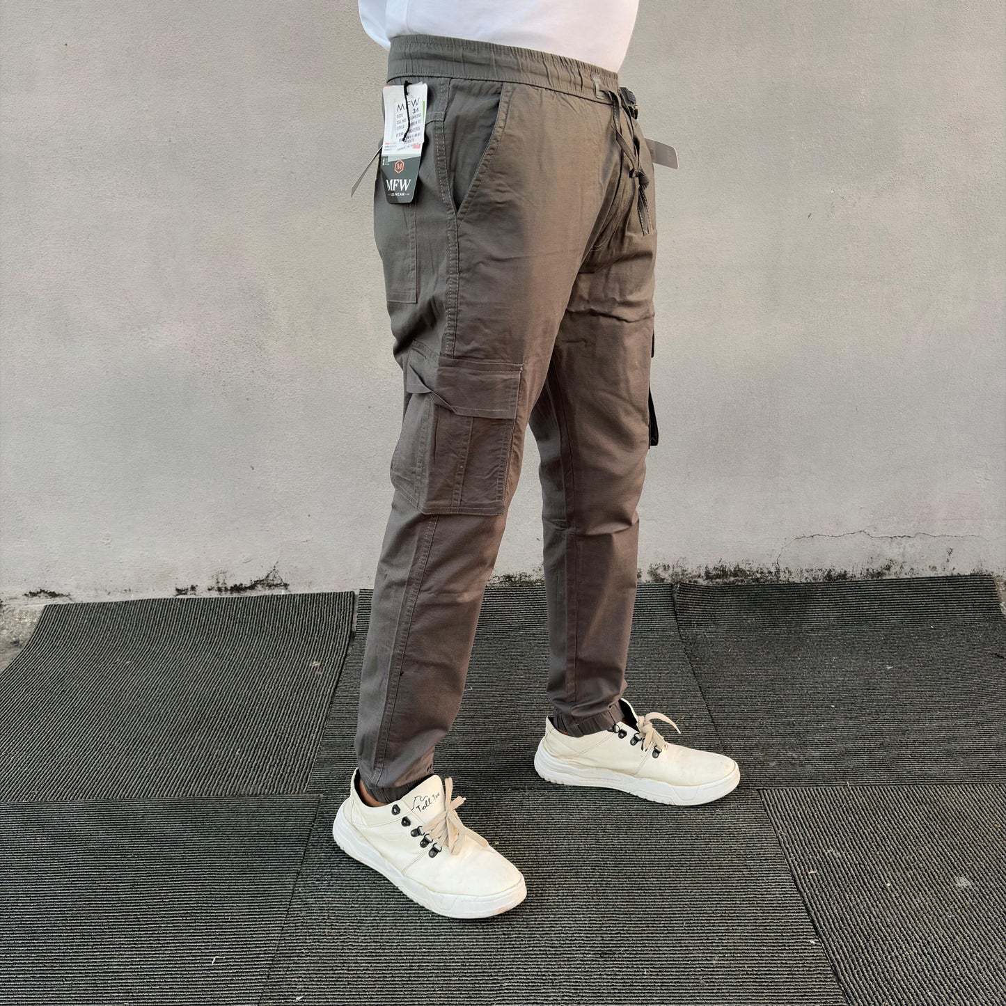 Mfw 6 pocket Lenin jogger buy @500 only