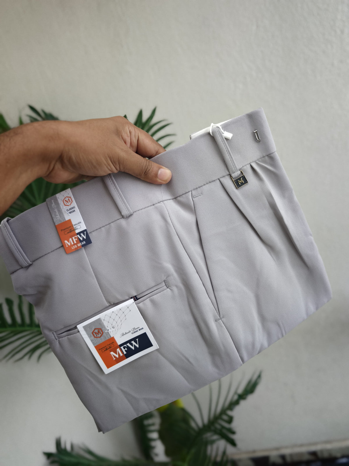 MFW korean baggy pants  buy 3 pant @ 1200