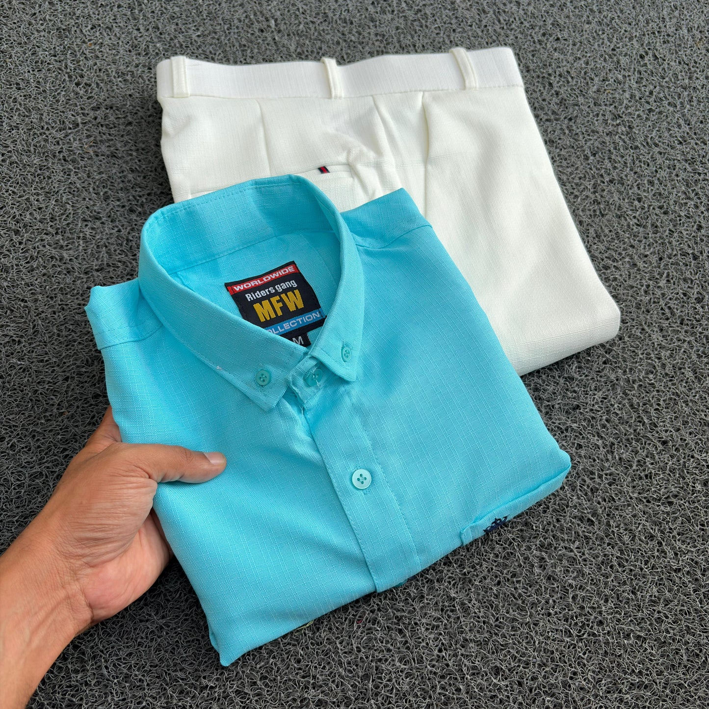 2 in 1 Combo Old money type Lenin Shirts + Lenin polo fit pant buy @ combo @600