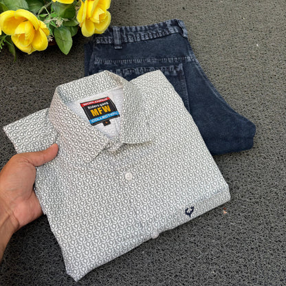 MFW Printed Shirts & Mom Fit Jeans random colours Combo – ₹449 Only("Pick your shirt color, pant’s a surprise!")