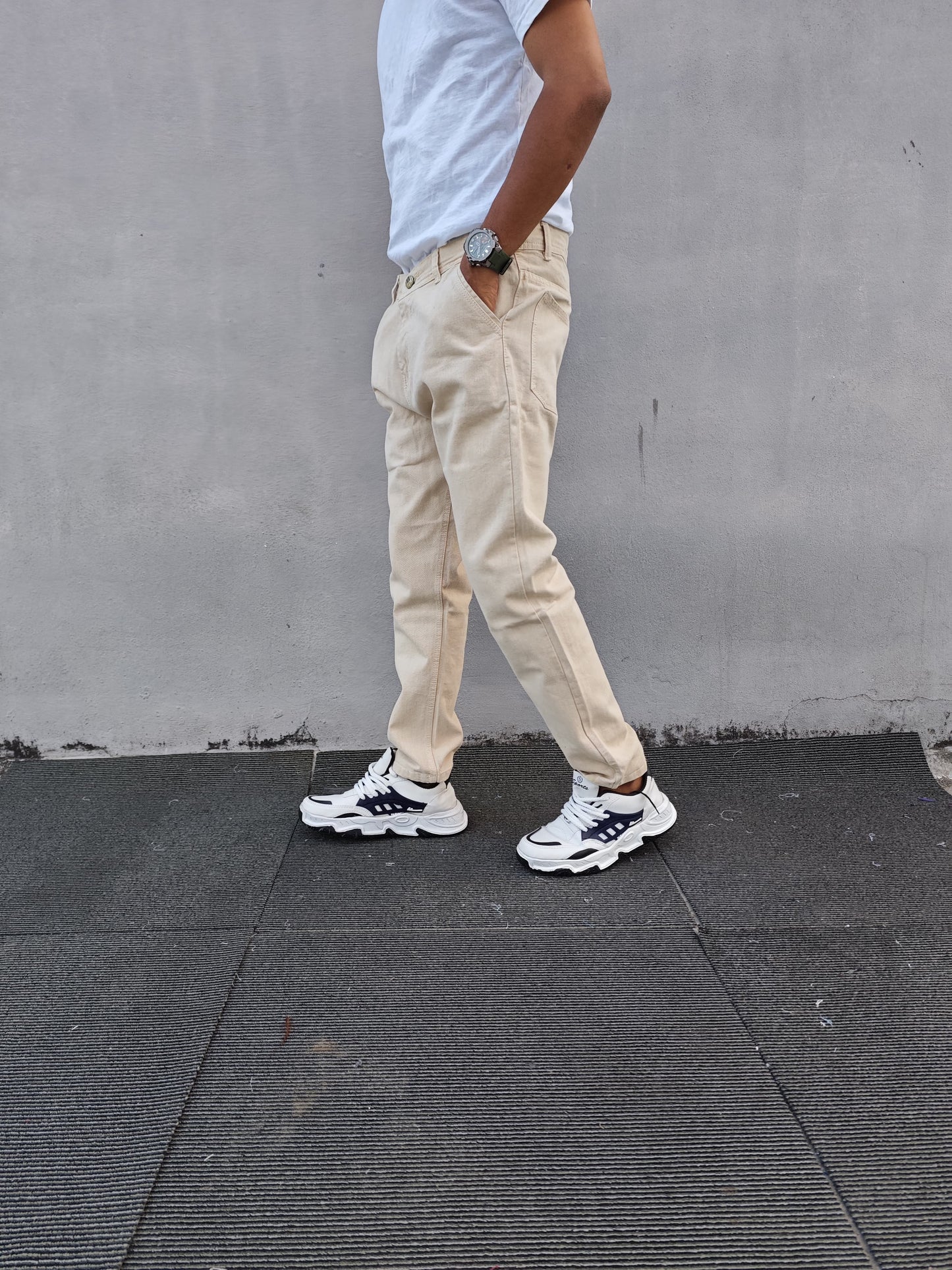 Mfw side pocket mom fit jeans buy @450 rs only