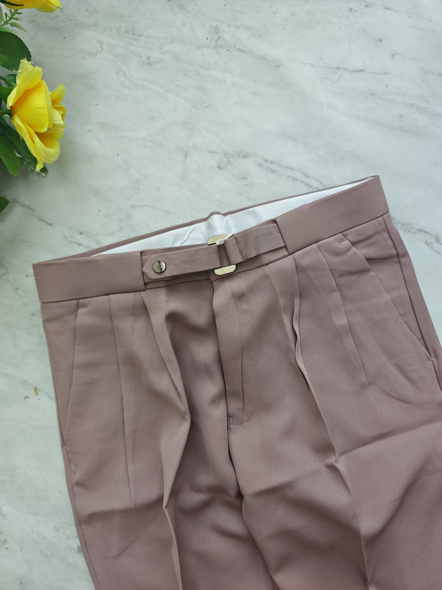 (New)Premium quality Korean gurkha polo fit pants buy @450 rs only