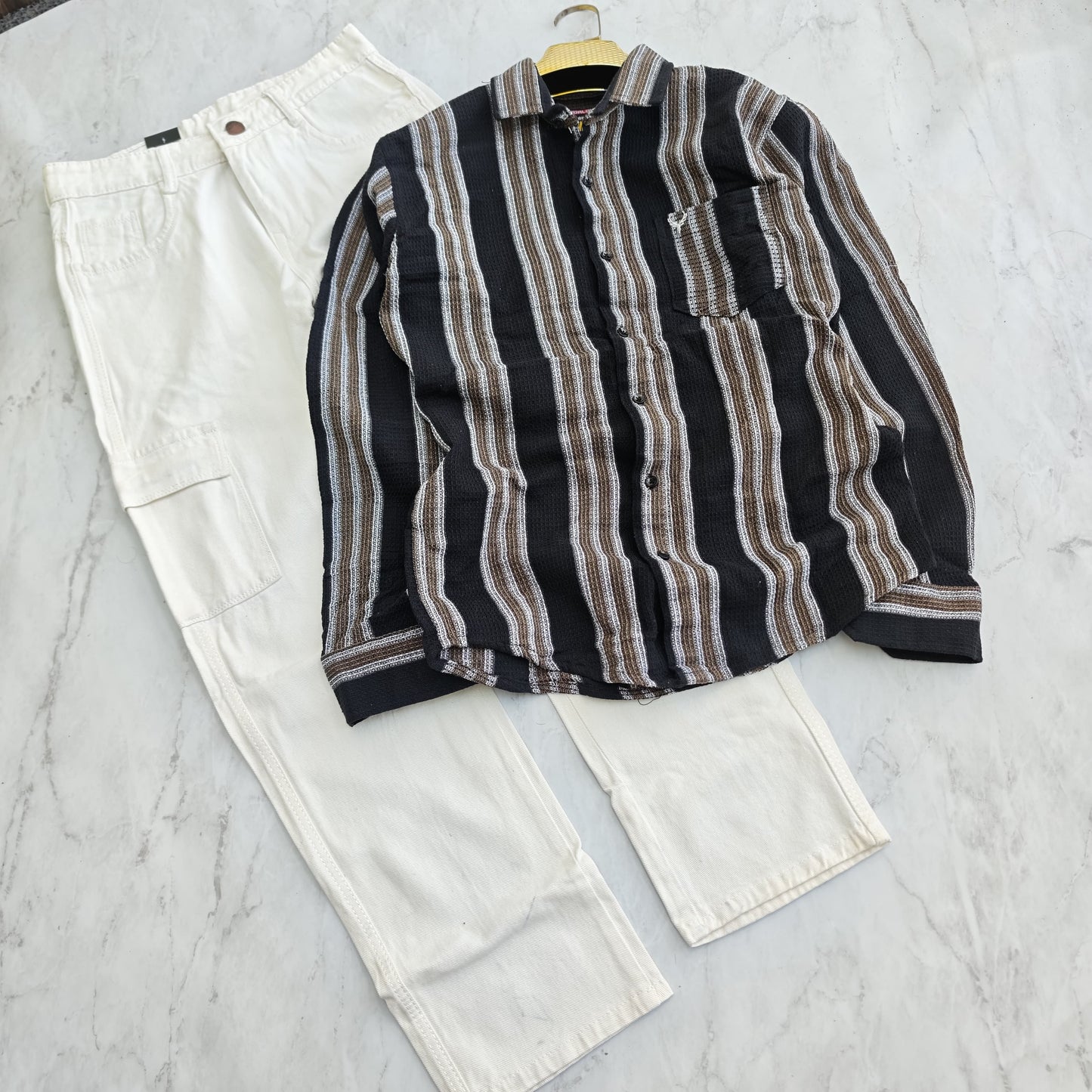 2 in 1 combo MFW waffle jute shirts + 6 mom fit jeans combo buy@550 rs only