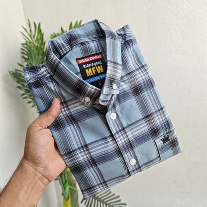 2 in 1 combo Oxford shirts + Lenin polo fit pants combo buy @550 rs only