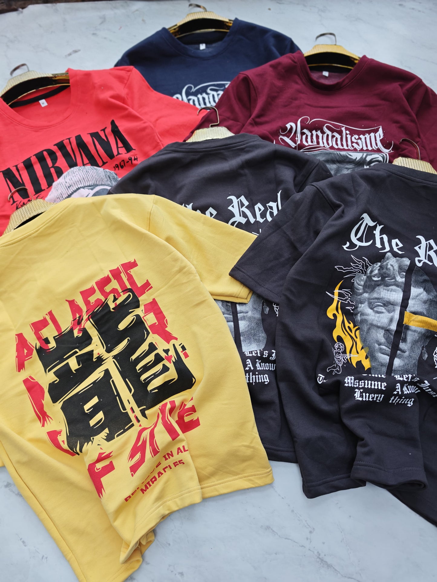 3 in 1 combo buy 3 pcs Random design Cotton tshirts buy 500 only(Read description before ordering)