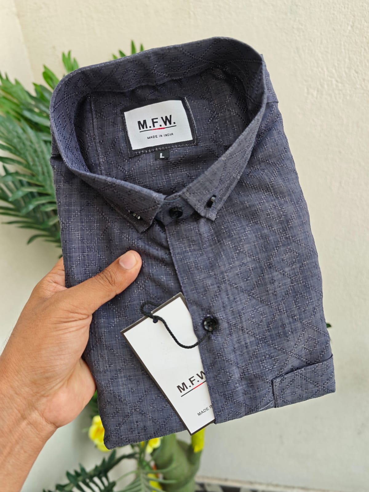 MFW Texture fabric shirts Single pcs @299 and Buy 4 pcs combo @999(D2)