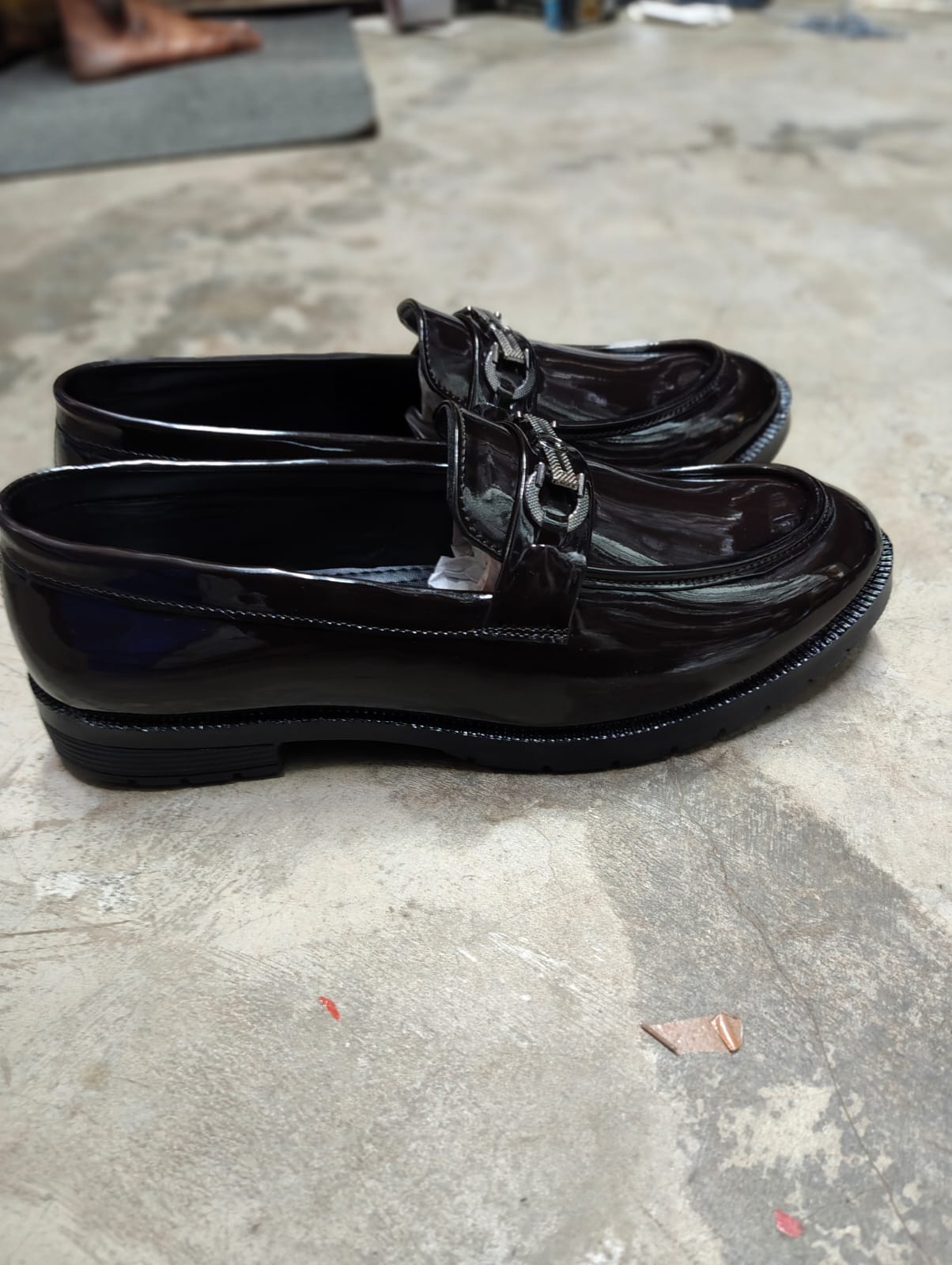 Men's Loafers shoes buy @350 rs only (model no 3) color dark brown