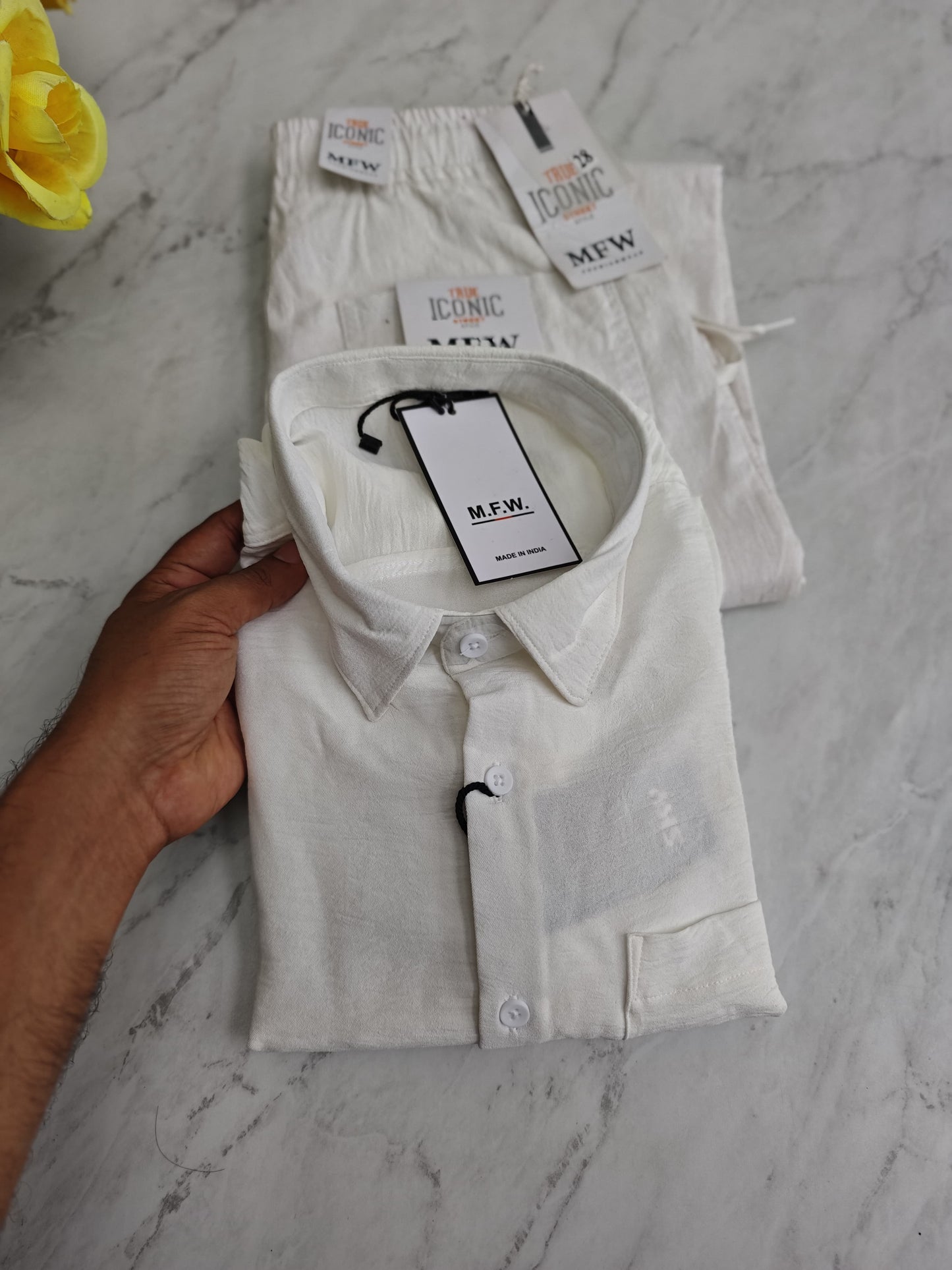 2 in 1 combo Crush plain Lenin shirts + lenin relax fit pants combo buy @600 rs only