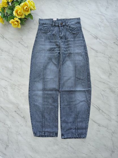 MFW Barrel Fit jeans pants buy @450 rs only[S2]