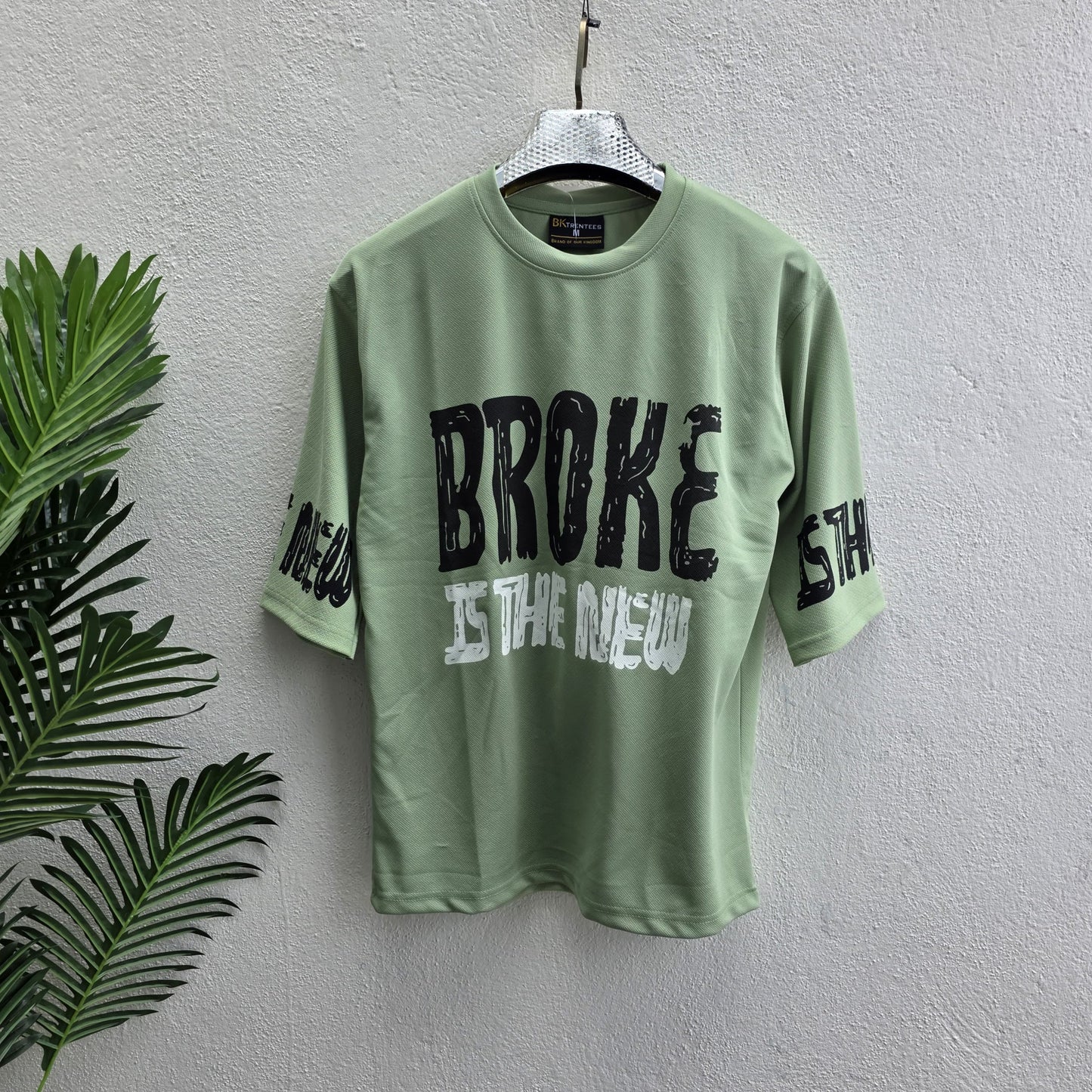 Round neck Front and back Printed droup shoulder Tshirt 1 pc @199 and 3 pcs @ 499