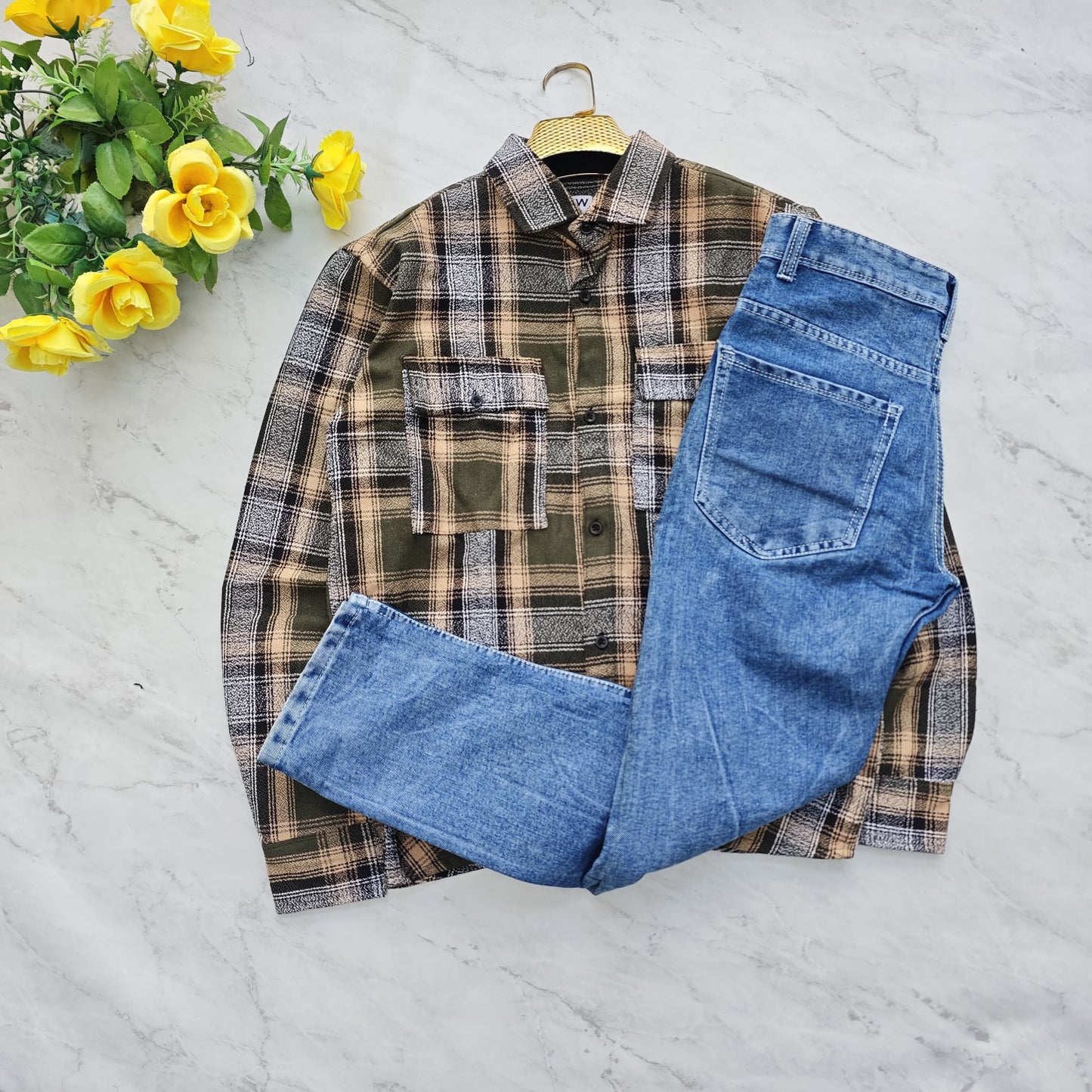 2 in 1 combo mfw back printed shirts+plain momfit jeans pant combo buy @600 rs only