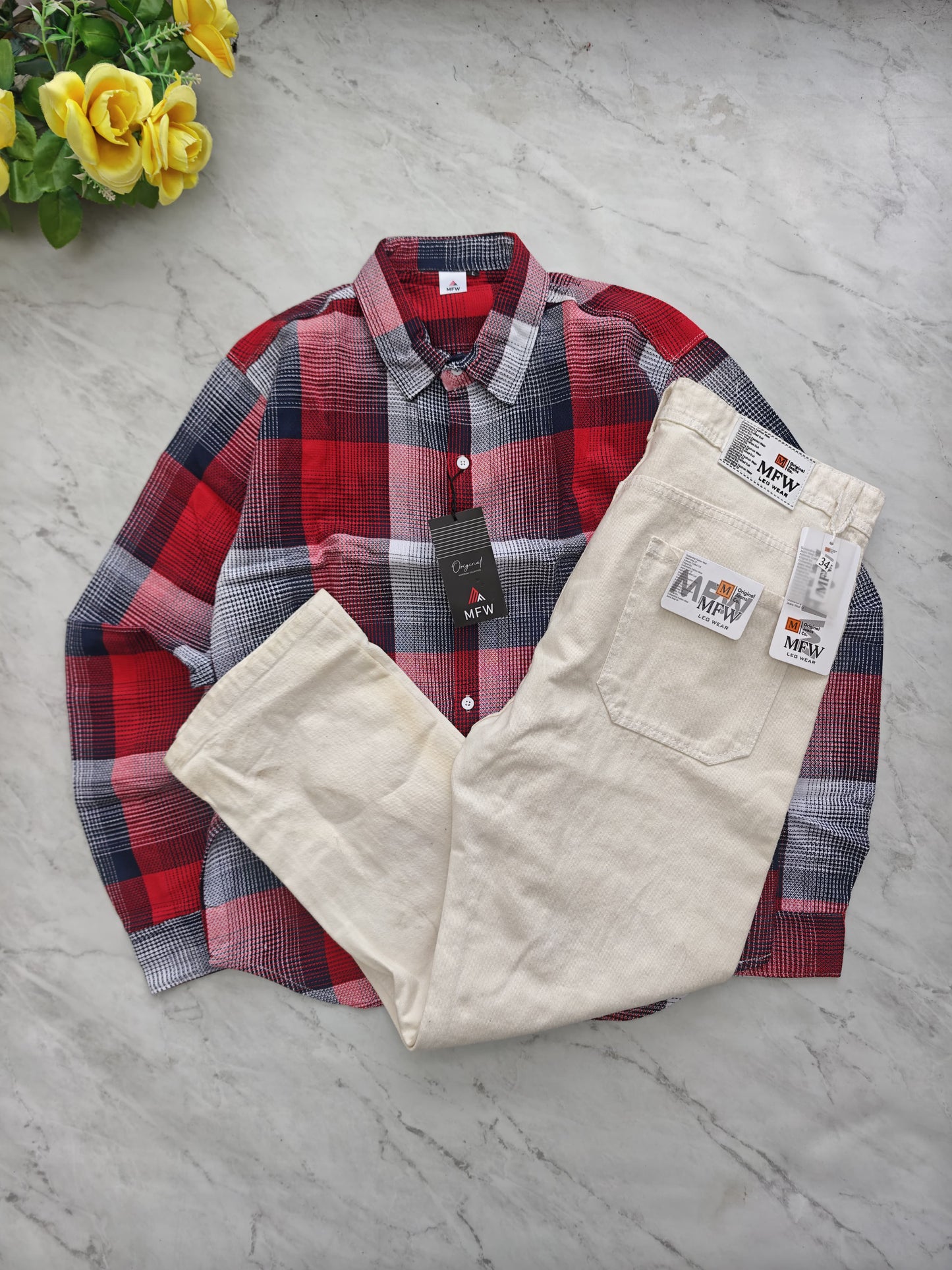 2 in 1 combo Checked shirts + mom fit jeans pant buy @600 rs only