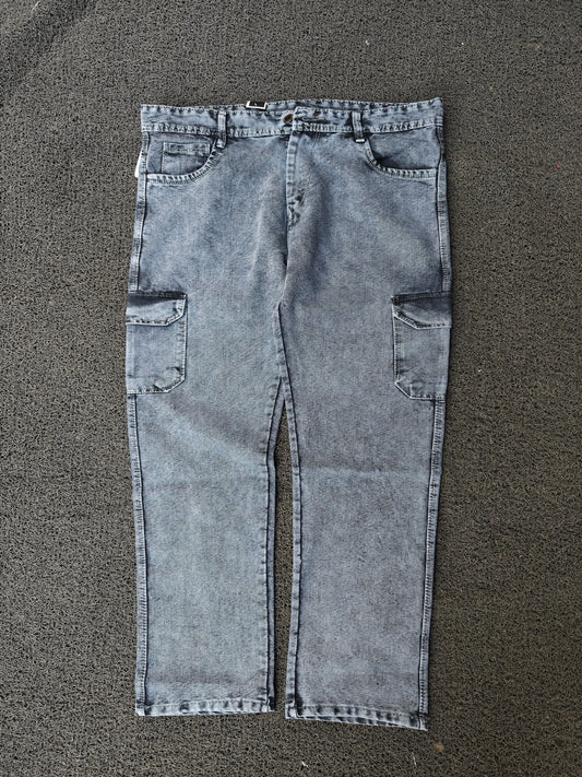 Men's 6 pocket mom fit jeans buy @350 rs only (Read description before ordering) [Grey shade]