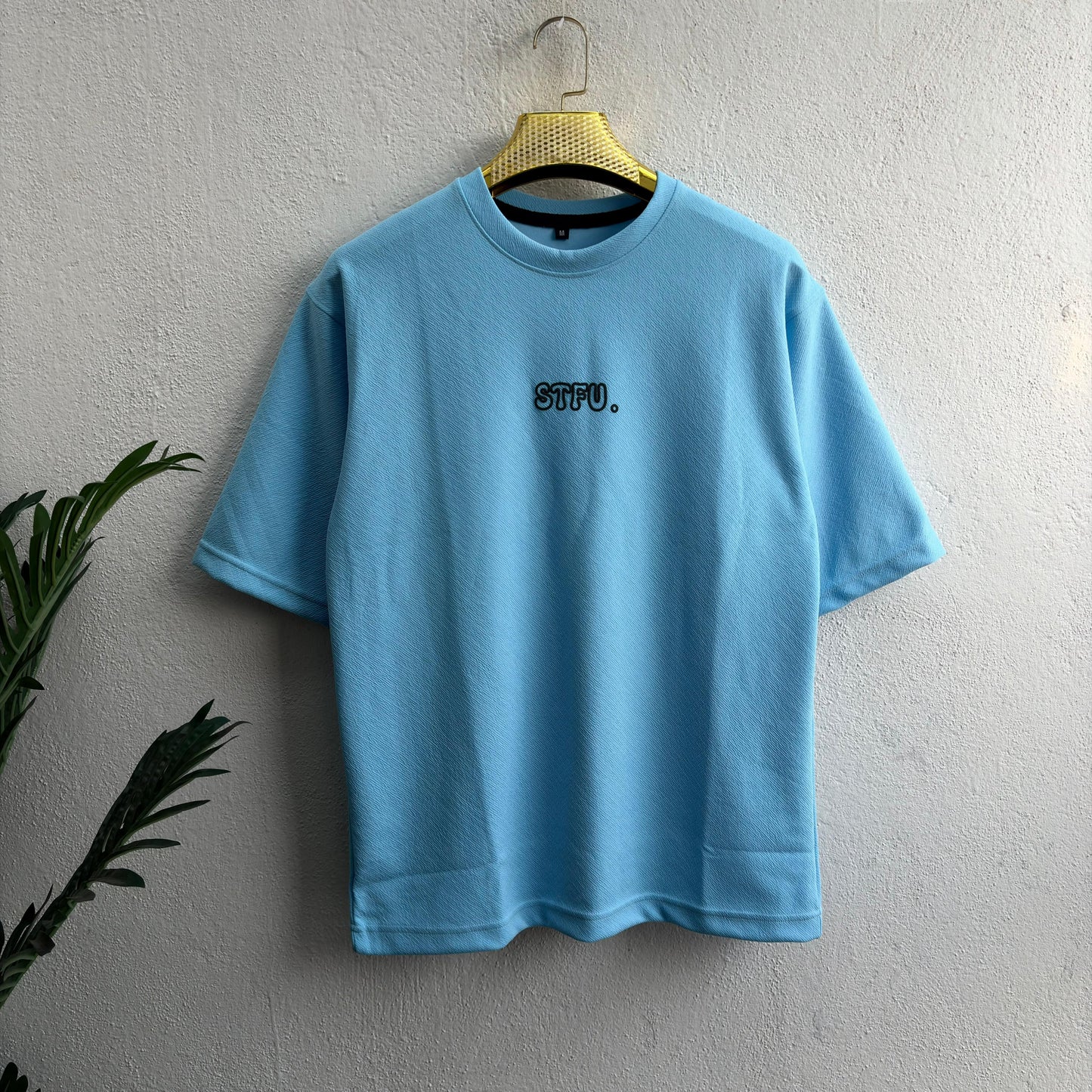 Round neck Front and back print droup shoulder Tshirt 1 pc @199 and 3 pcs @ 499