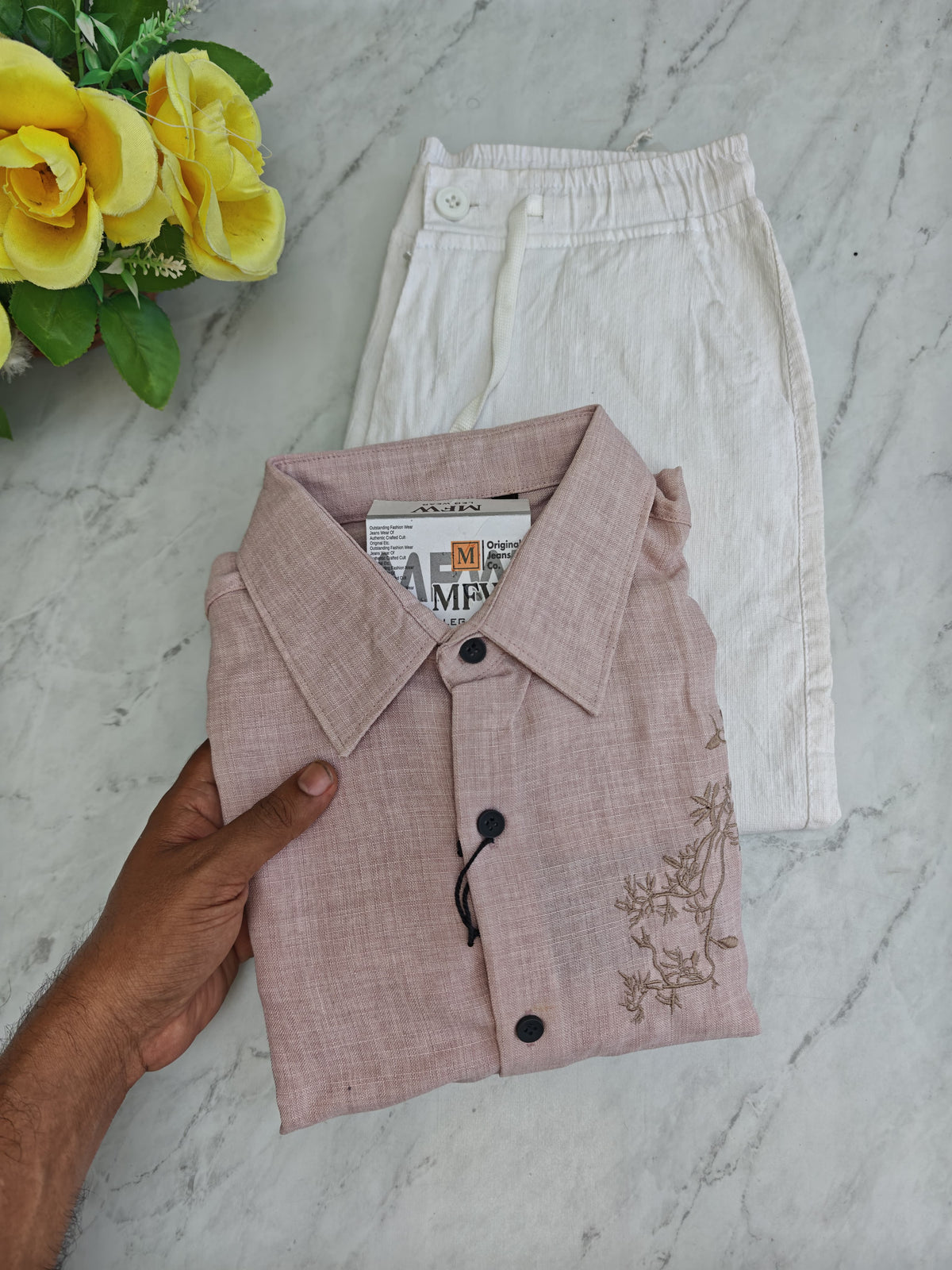 2 in 1 combo Lenin embroidery Work shirts + Lenin relax fit pant buy@600 rs only