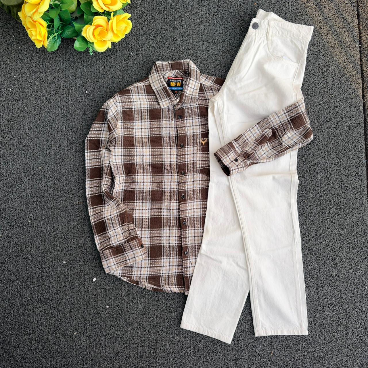 2 in 1 combo MFW waffle jute Shirts and plain mom fit jeans @600 only