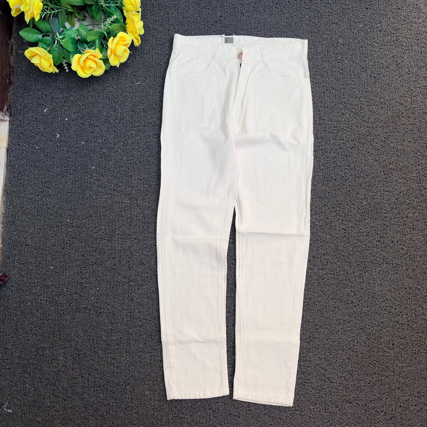 3 in 1 combo plain mom fit  jeans buy 3 pcs combo @999 only