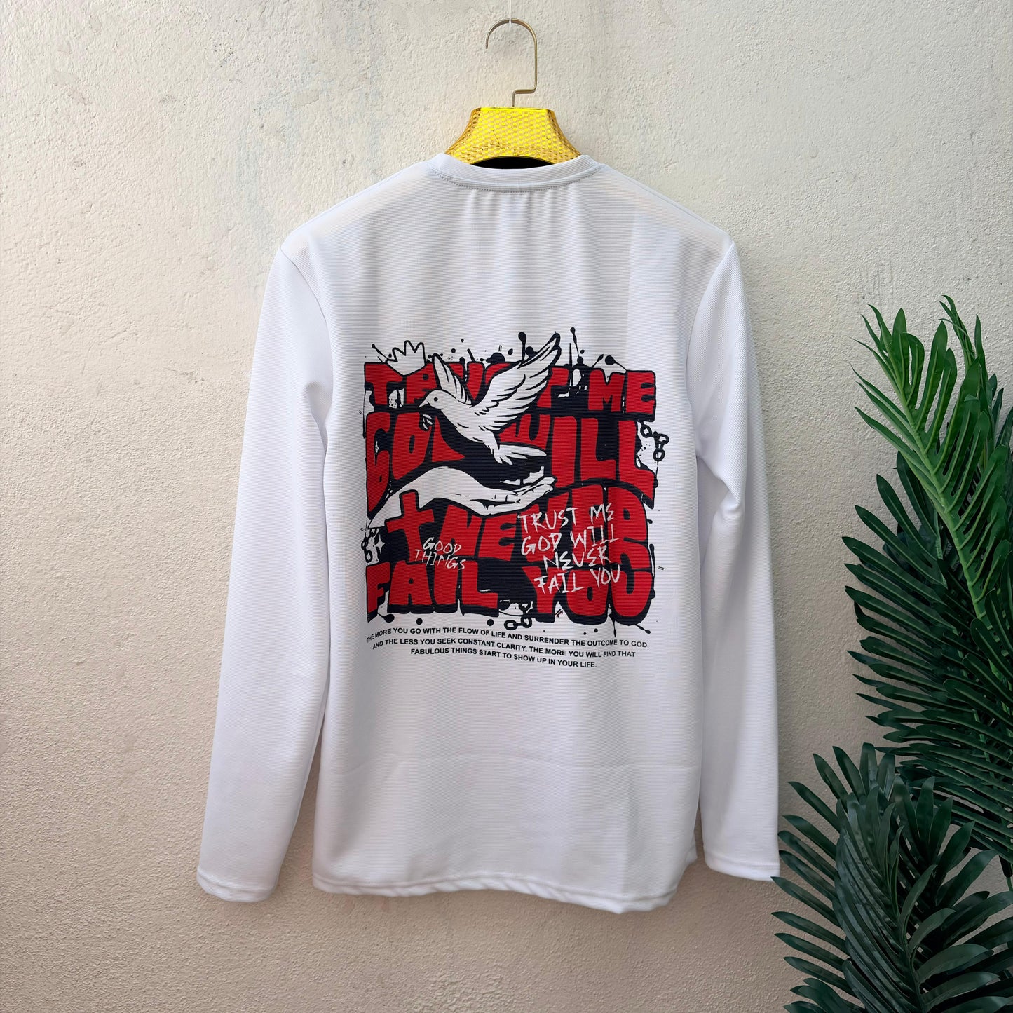 Round neck full sleeve tshirt buy 3 pcs @499 and 1 pcs @199