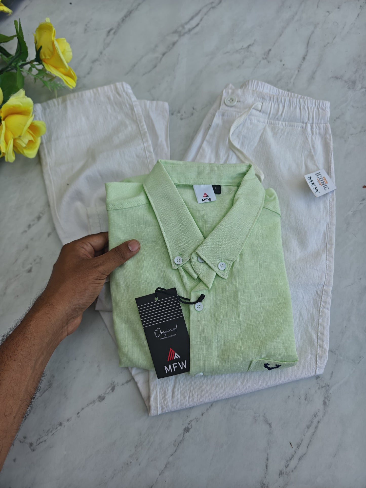 2 in 1 combo Korean lenin shirts + Lenin relax fit pant buy @600 rs only